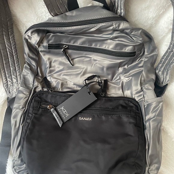 Danier Foldable Backpack - Picture 3 of 4